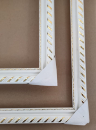 Рамка 40х50 белая полоска Без крепления *Хрупкий товар Рамка 40х50 белая полоска Без крепления *Хрупкий товар