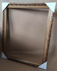 Рамка 40х50 золото цветы с креплением *Хрупкий товар Рамка 40х50 золото цветы с креплением *Хрупкий товар